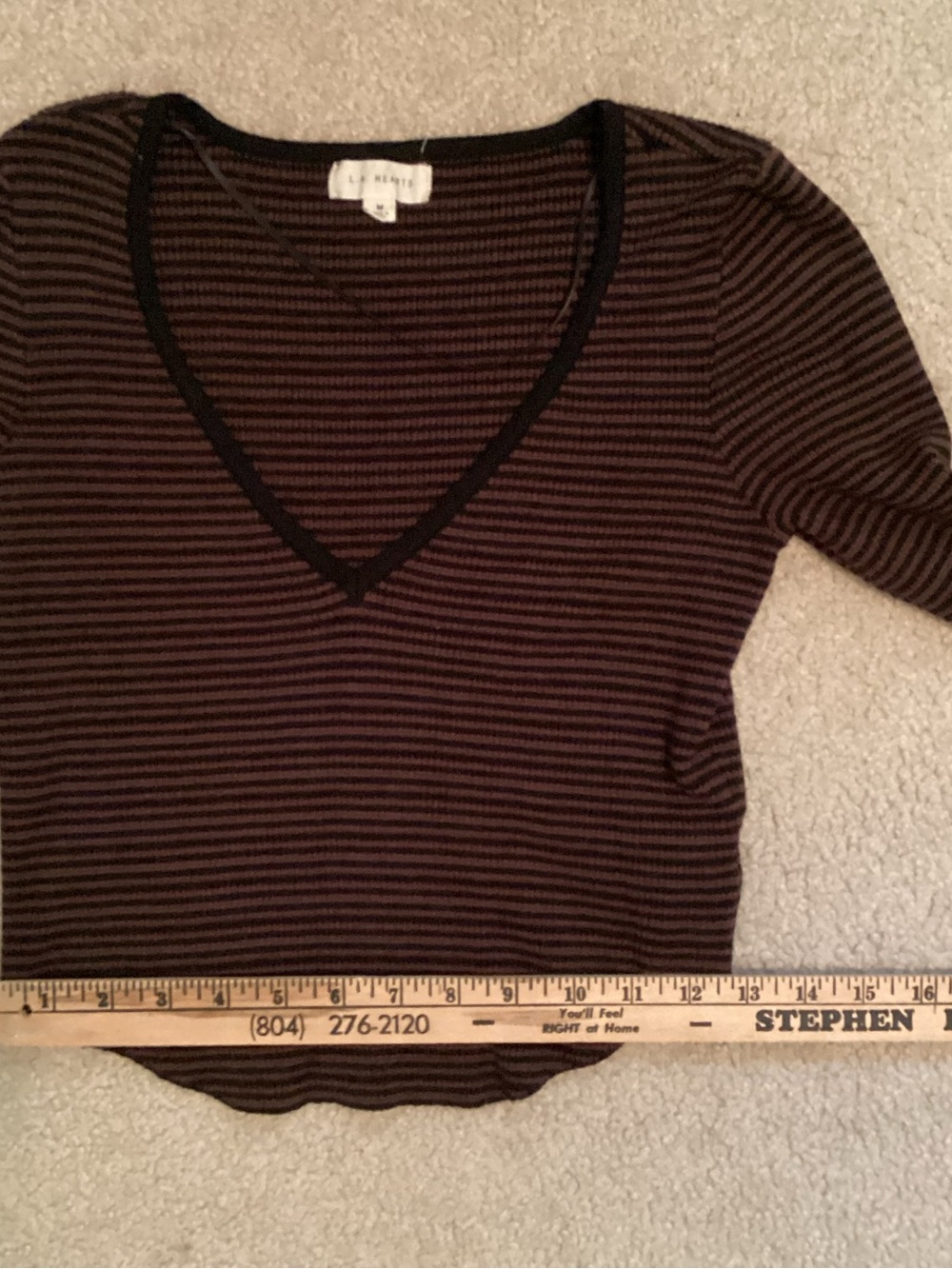 L. A. Hearts Ladies V-Neck Black/ Brown Stripe Long Sleeve Pullover Top Size M - Picture 4 of 7